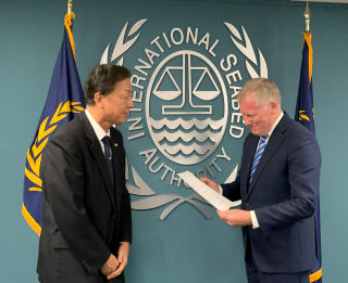 Presentation of Credentials by Permanent Representative of Japan, Ambassador ATSUMI to the Secretary-General of the International Seabed Authority (ISA), Mr. Michael Lodge